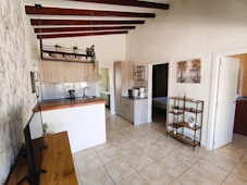 Bonita
                        Salon Cocina