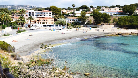 Playa
                  La Fustera
