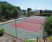 Park
                        Chalet Tennis